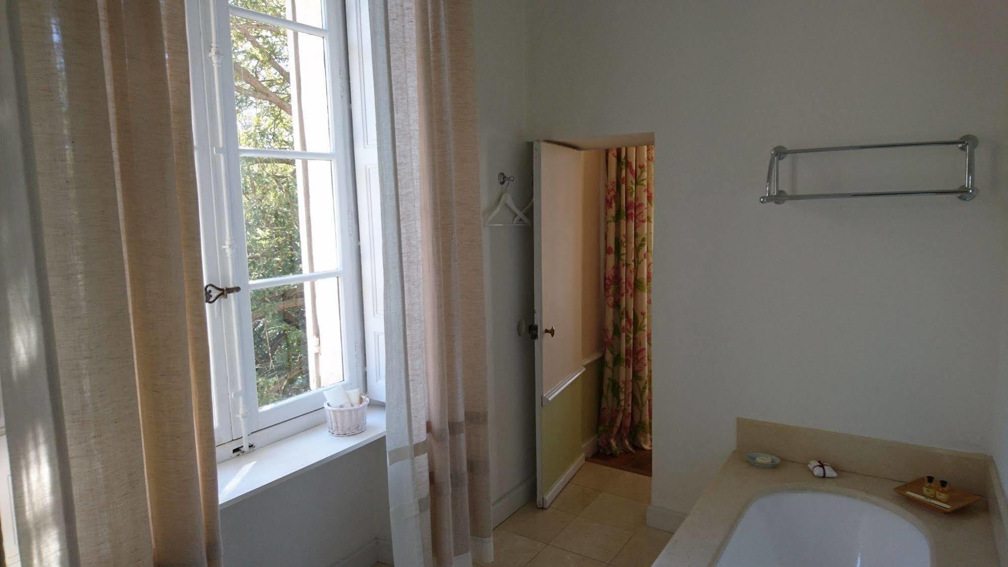 Chateau Martinay Hotel Carpentras Exterior foto